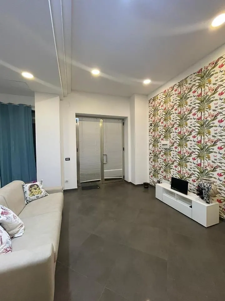 ロッカルメーラCasa Elenaアパートメント イタリア